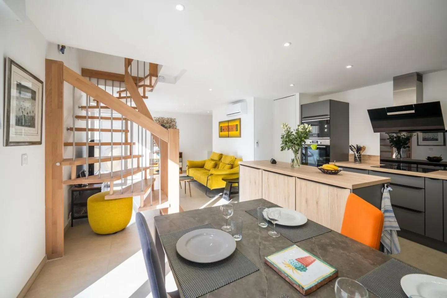 Les Voiles D Azur, Duplex Moderne Avec Vue Sur Le Port Et La Mer, A 2 Minutes Des Plages 瓦洛里